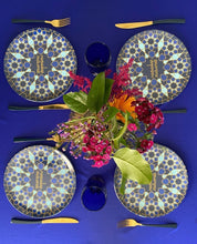 Load image into Gallery viewer, Ramadan Mubarak Arabesque Melamine Dinner Plate Set