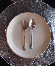 Load image into Gallery viewer, Sequin Round Table Placemats